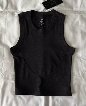 Black Leopard Print Crossover Ribbed Cropped Tank Size XS thumbnail 1