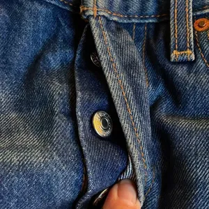 Levi’s 26” Wedgie Straight high waisted button fly raw hem jeans. thumbnail 7