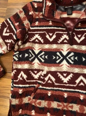 Wrangler Ladies Retro Americana Burgundy Sherpa size large thumbnail 2
