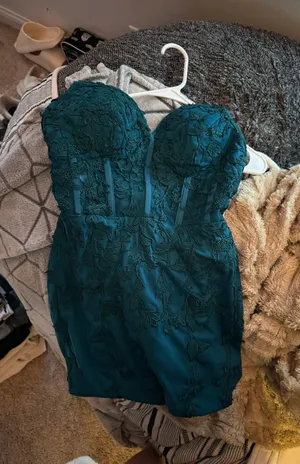 Amazon Homecoming Dress thumbnail 1