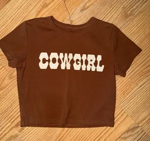 H&M Cowgirl Brown Tee - Short Sleeve Crop Top thumbnail 1