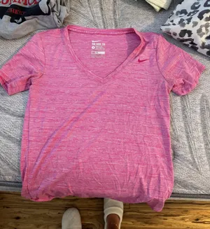 Nike T-Shirt thumbnail 1