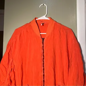 Free People Women's Size Medium On Point‎ Bomber Jacket Tomato Bisque Orange thumbnail 3