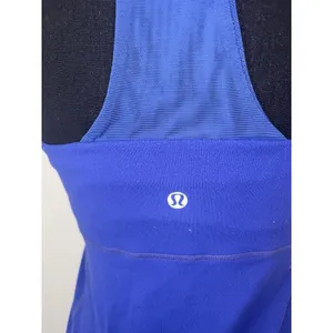 LULULEMON Scoop Neck Tank Top Activewear Blue Womens Size 8 Built In Bra thumbnail 4
