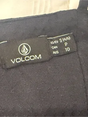 Volcom Black High-Low Maxi Dress Size Small Tiered Boho Adjustable Straps thumbnail 7
