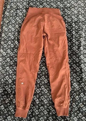 Lululemon Dance Studio Joggers thumbnail 6