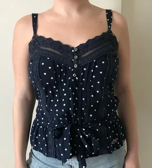 New Hollister Polka Dot Lace Cami Top Navy Blue Button Front Size Medium thumbnail 1