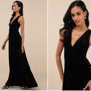 LULU's Prom Wedding Sexy Sophisticated Romantic Elegant Holiday FlowyVelvet Maxi thumbnail 3