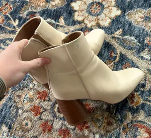 heeled boots Size 7.5 thumbnail 1