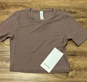 Lululemon Hold Tight Straight Hem Cropped T-shirt thumbnail 2