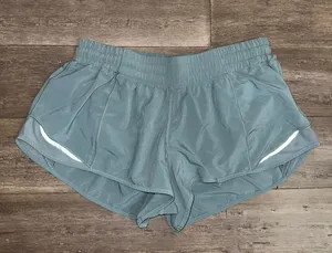 Lululemon Hotty Hot Shorts 2.5” Green thumbnail 1
