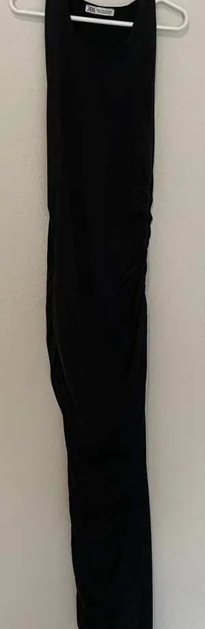 Elegant Black Zara Maxi Dress thumbnail 1