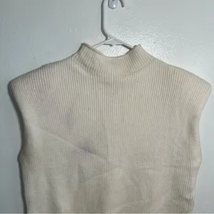 Fashion Women's Size Small Shoulder Pad Sleeveless Jumper Sweater Cream White thumbnail 9