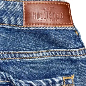 Hollister Relaxed Fit Blue Denim Jeans Ultra High Rise Baggy Tapered Pants Y2K thumbnail 3