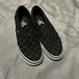 Vans Black Slip-On Sneakers Classic Design thumbnail 1