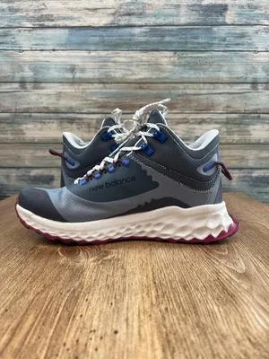 New Balance Fresh Foam Garoé Midcut in Steel Women’s Size 7 thumbnail 11