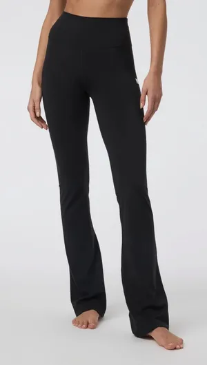 Vuori AllTheFeels slim flare pants thumbnail 1