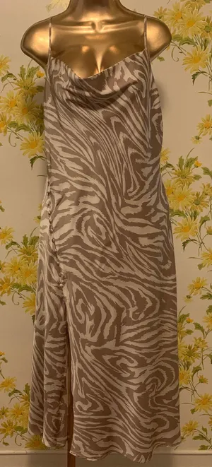 Cowl Neck Zebra Print Midi Dress Size M thumbnail 6