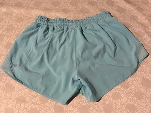 Lululemon Hotty Hot High-Rise Lined Short thumbnail 2