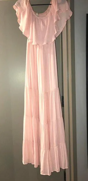 Forever 21 Pale Pink Off The Shoulder Maxi Dress thumbnail 2