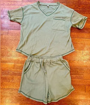 Green Waffle Material Pajamas Set Size M thumbnail 1