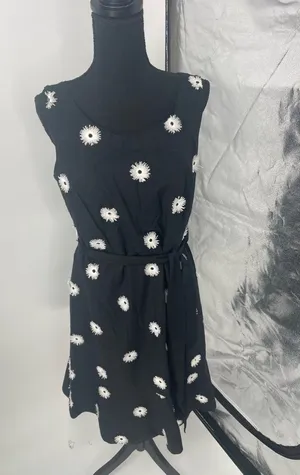 Talbots dress size 6 black‎ and white thumbnail 1
