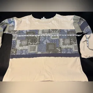 Oli & Hali Blue and Cream Patchwork Long Sleeve High/Low Top size Small thumbnail 10