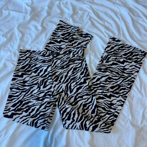 Motel Rocks Zoven Trousers 90s Zebra thumbnail 1