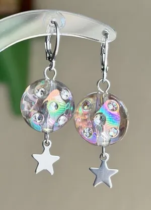 Handmade round beads & star y2k cute whimsical dangle earrings⭐️ thumbnail 1