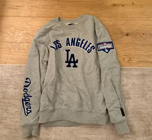 La dodgers sweatshirt Gray Size M thumbnail 1