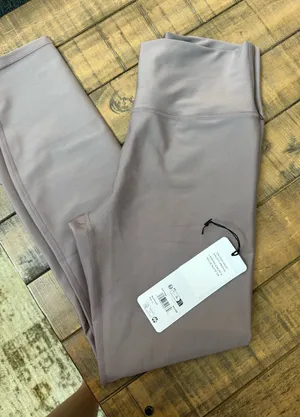 ALO Yoga High-Waist Leggings in Mauve Taupe thumbnail 1