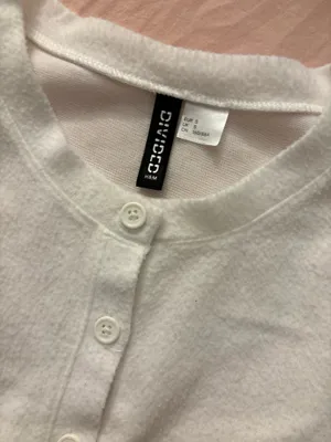 H&m cropped button up sweater knit white size small thumbnail 2