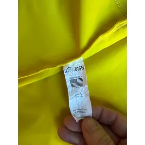 SwingDish Sleeveless Golf Polo Top Size Small Bright Yellow Quarter Zip Stretch thumbnail 5