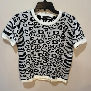 Black & White‎ Leopard Print Intermix Sweater Sz Small thumbnail 1