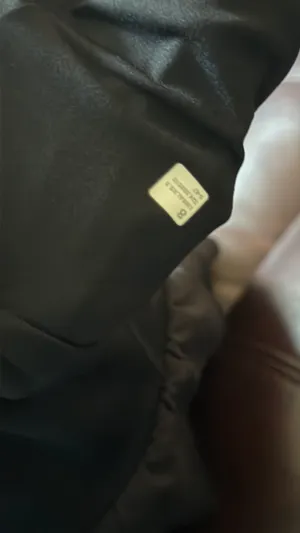 Lululemon The lighting isn’t the best but this is a black skirt with no fading and tag intact with no wrinkle thumbnail 6
