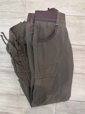 Kuhl Trekr Convertible Cinched leg hiking pants size 4 short thumbnail 3