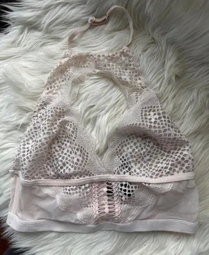 Victorias Secret Light Pink Lace Bralette with Adjustable Strap thumbnail 1