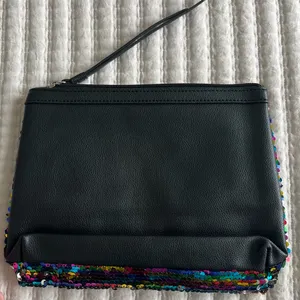 victoria’s secret | rainbow sequin makeup bag clutch NEW thumbnail 3