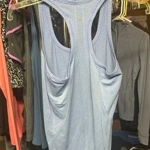 Lululemon swiftly tank size 4 thumbnail 3
