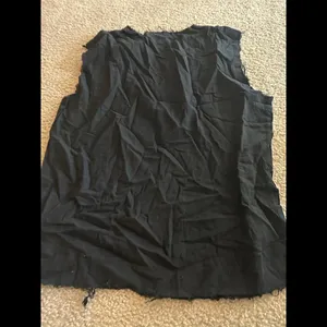 Woman xl top rugged ruff looking top shirt sleeveless thumbnail 4