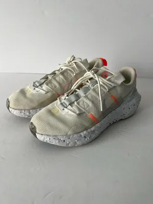 Nike React Sneakers 7.5 Cream Speckled Sole + thumbnail 2