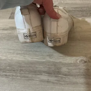 Adidas White Sneakers size 8 thumbnail 2
