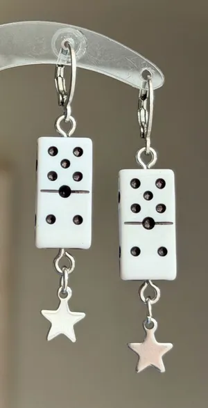 Handmade y2k Kawaii grunge funky harajuku style black&white dice & star dangle earrings🎲🌟 thumbnail 1