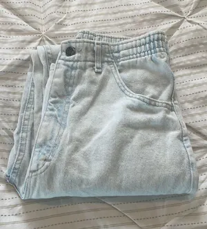 Vintage High-Rise Lee Jeans thumbnail 4
