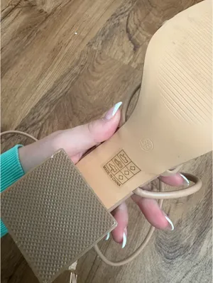 Cuccoo Nude Strappy Heels Tan Size 7 thumbnail 4