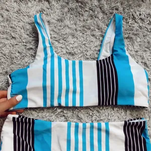 SheIn Striped Bikini Set thumbnail 2