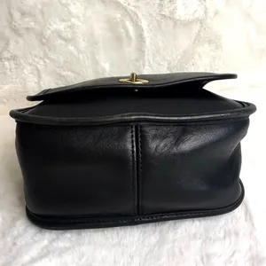 Vintage Coach Legacy 9965 Black Small Flap Bag thumbnail 6