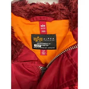 Alpha industries Sz Small Red Faux Fur Hood N-3B Waterproof Winter Parka jacket thumbnail 6