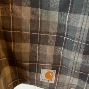 Carhartt Force Women’s Plaid Button-Up Shirt – Size XL (16/18) Gray/Pink thumbnail 3