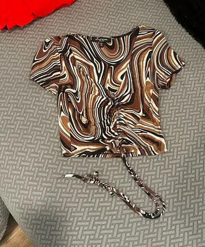Mixed threads Los Angeles brown and beige swirl patterned top thumbnail 1